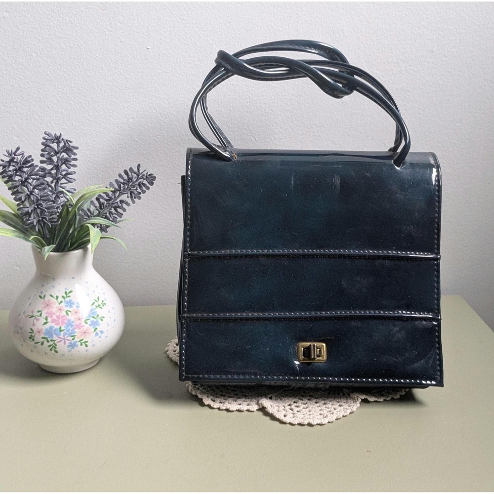 Vintage 1960s Navy Blue Patent Vinyl Structured Mod Shoulder Handbag Purse